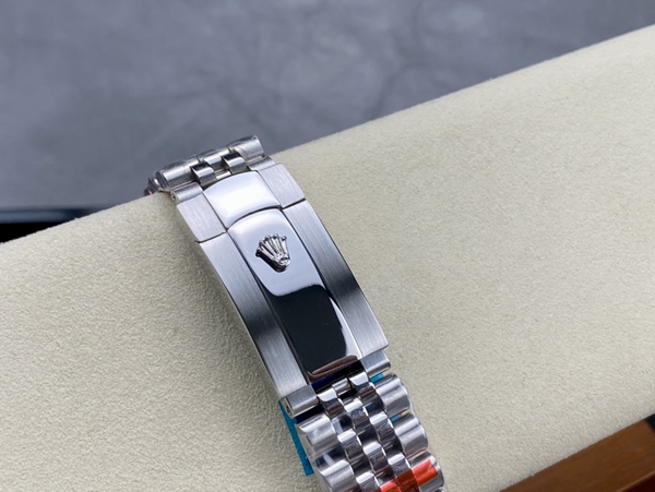 激安ロレックス着用イメージ